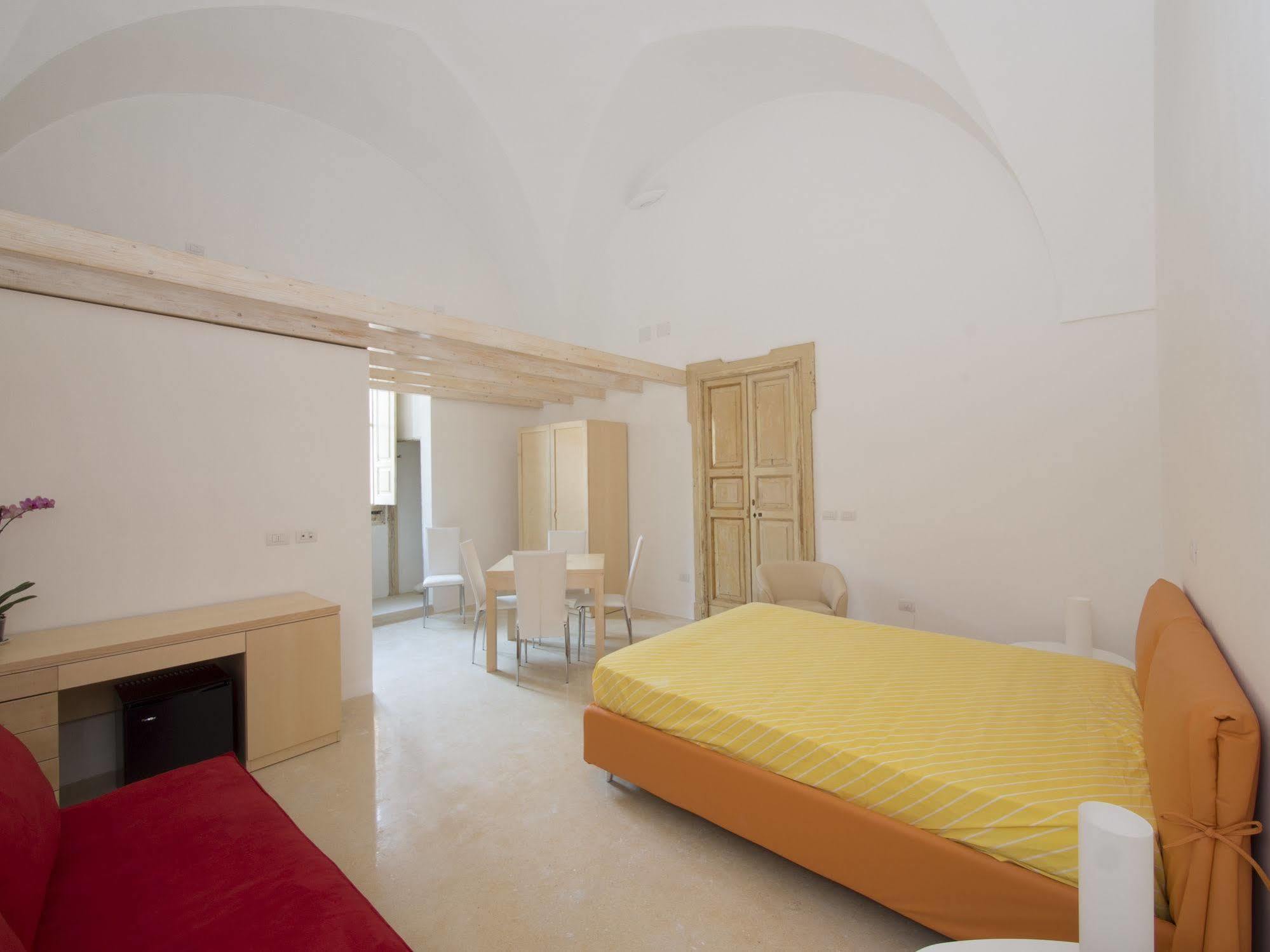 갈리폴리 Relais Carlo V - Palazzo Storico B&B 외부 사진